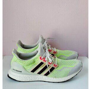 adidas Ultra Boast 5.0 DNA Dash Grey Signal Green